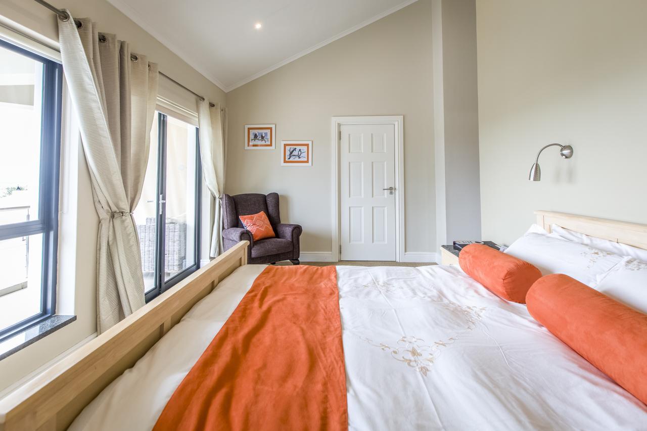 Orange Inn Knysna Extérieur photo