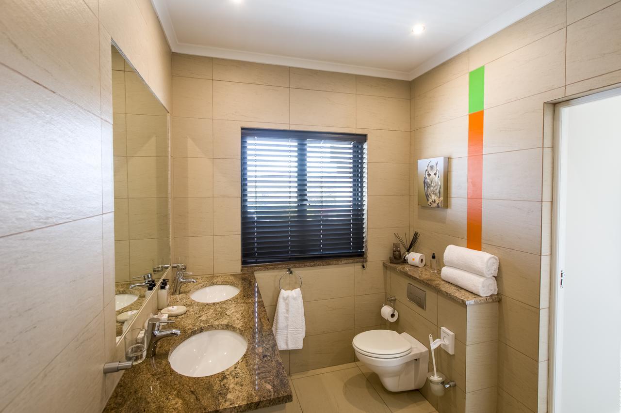 Orange Inn Knysna Extérieur photo